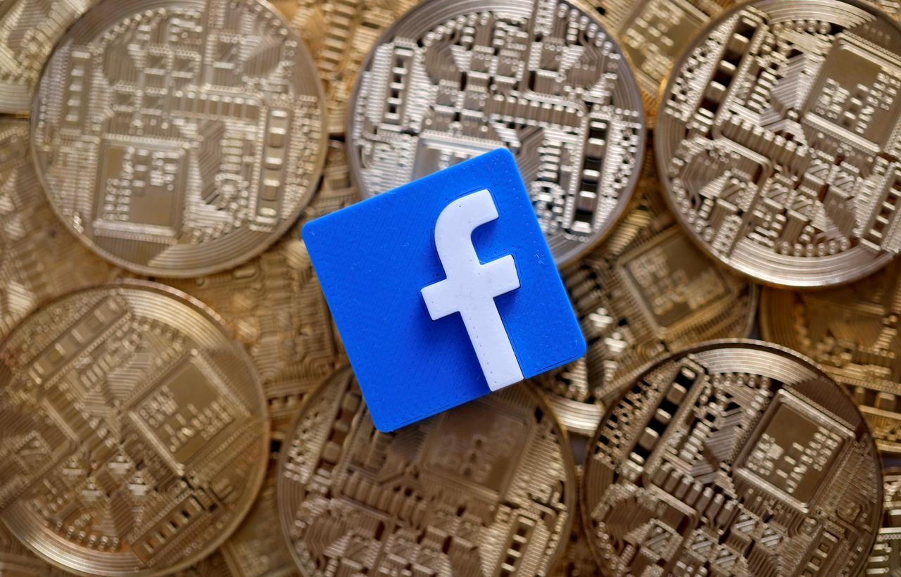 Реклама крипты снова разрешена на Facebook!